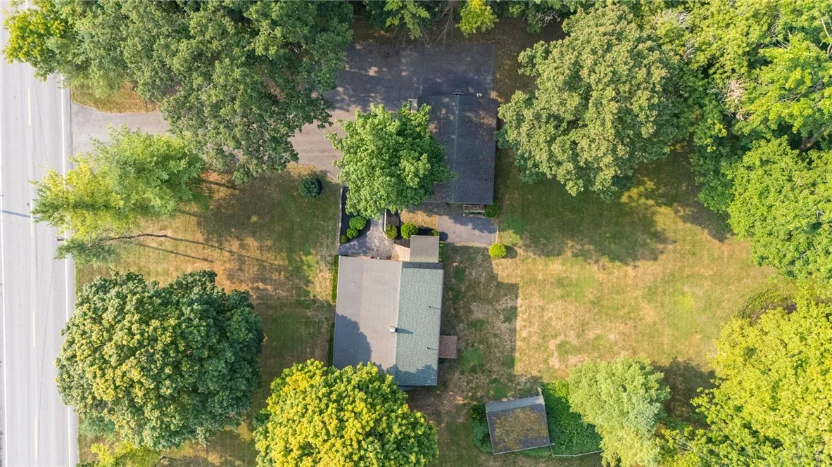 3037 West Walworth Road, Macedon, New York 14502, Macedon, New York 14502, 4 Bedrooms Bedrooms, 8 Rooms Rooms,2 BathroomsBathrooms,Residential,Closed,3037 West Walworth Road, Macedon, New York 14502,0,R1627976