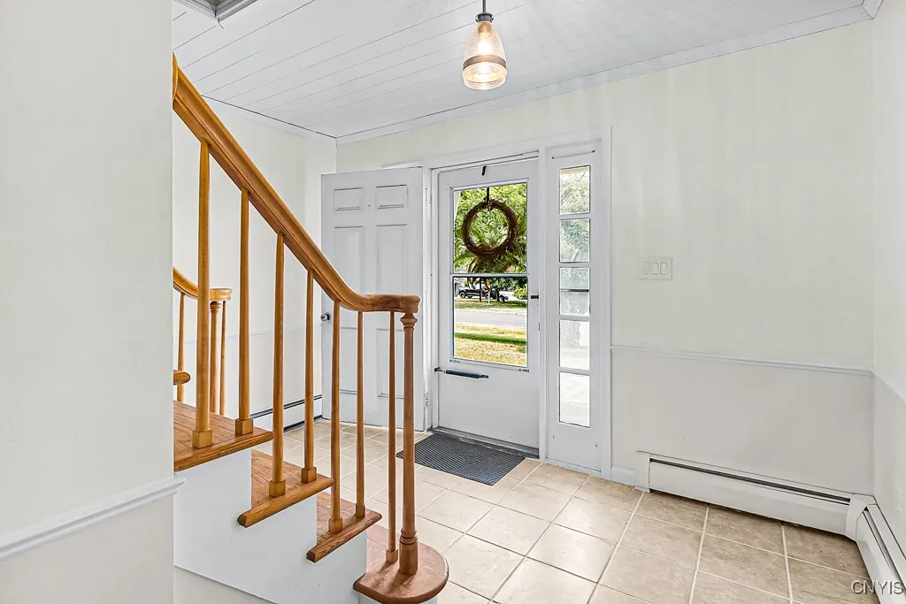 69 Woodberry Road, New Hartford, New York 13413, New Hartford, New York 13413, 5 Bedrooms Bedrooms, 13 Rooms Rooms,2 BathroomsBathrooms,Residential,Closed,69 Woodberry Road, New Hartford, New York 13413,0,S1628818