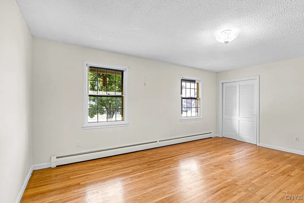 69 Woodberry Road, New Hartford, New York 13413, New Hartford, New York 13413, 5 Bedrooms Bedrooms, 13 Rooms Rooms,2 BathroomsBathrooms,Residential,Closed,69 Woodberry Road, New Hartford, New York 13413,0,S1628818