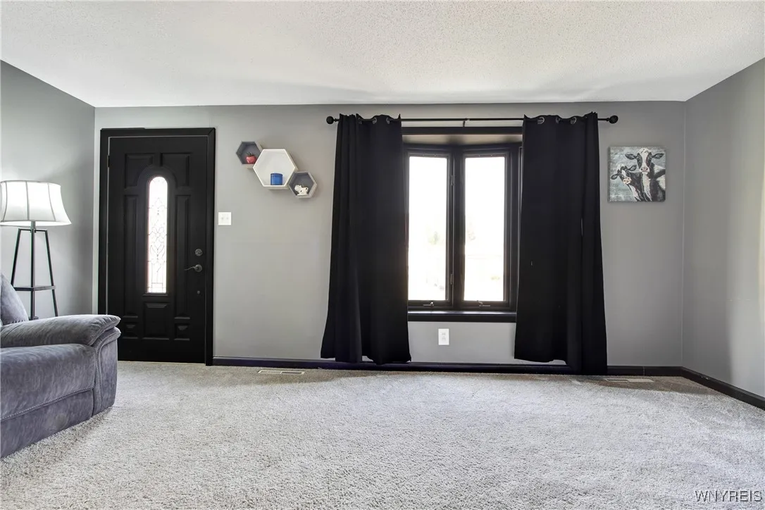 109 Currier Avenue, Cheektowaga, New York 14212, Cheektowaga, New York 14212, 3 Bedrooms Bedrooms, 5 Rooms Rooms,1 BathroomBathrooms,Residential,Closed,109 Currier Avenue, Cheektowaga, New York 14212,0,B1627967