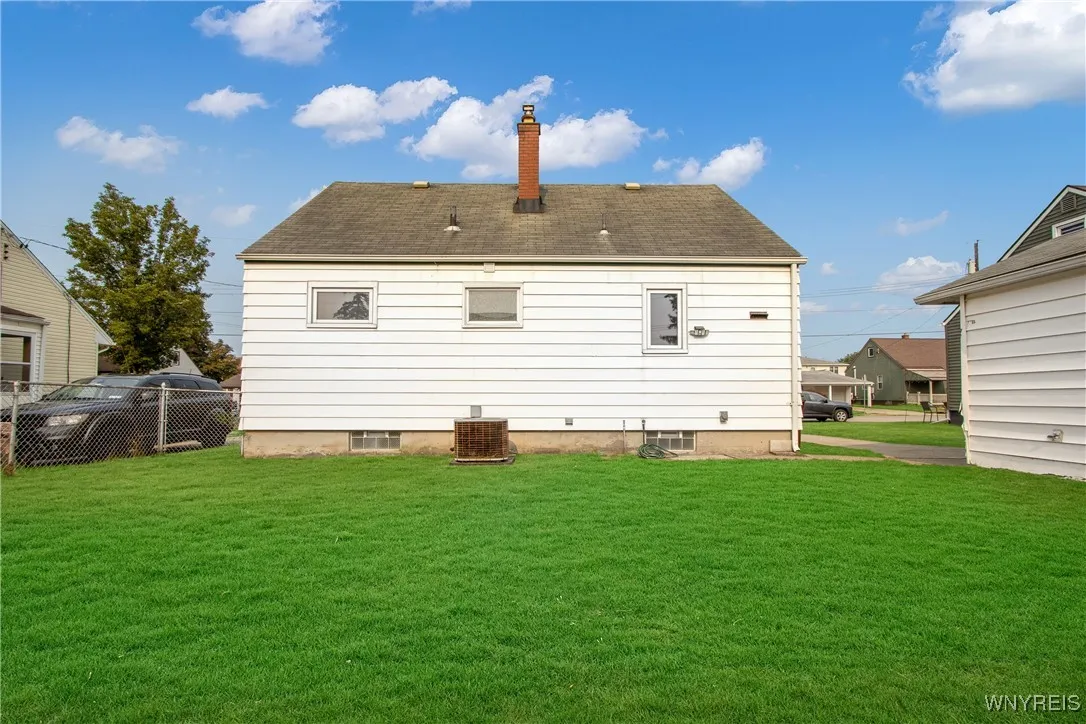 109 Currier Avenue, Cheektowaga, New York 14212, Cheektowaga, New York 14212, 3 Bedrooms Bedrooms, 5 Rooms Rooms,1 BathroomBathrooms,Residential,Closed,109 Currier Avenue, Cheektowaga, New York 14212,0,B1627967