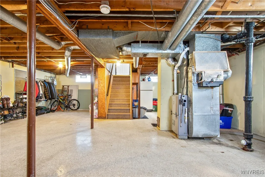 109 Currier Avenue, Cheektowaga, New York 14212, Cheektowaga, New York 14212, 3 Bedrooms Bedrooms, 5 Rooms Rooms,1 BathroomBathrooms,Residential,Closed,109 Currier Avenue, Cheektowaga, New York 14212,0,B1627967