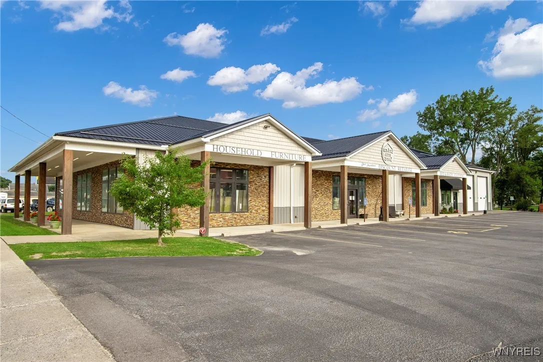 13394 Broadway Street, Alden, New York 14004, Alden, New York 14004, ,Commercial Sale,For Sale,13394 Broadway Street, Alden, New York 14004,0,B1628778