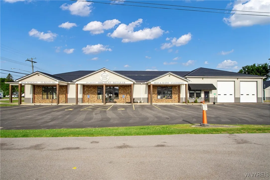 13394 Broadway Street, Alden, New York 14004, Alden, New York 14004, ,Commercial Sale,For Sale,13394 Broadway Street, Alden, New York 14004,0,B1628778