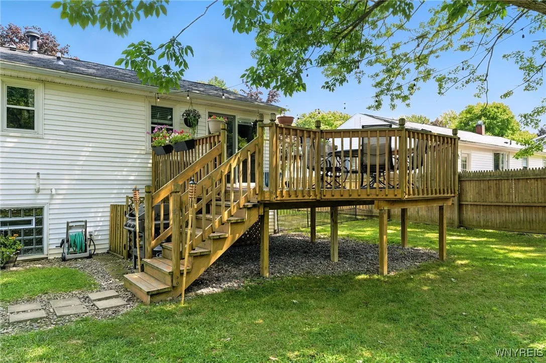 112 Brookwood Drive, Hamburg, New York 14075, Hamburg, New York 14075, 3 Bedrooms Bedrooms, 7 Rooms Rooms,1 BathroomBathrooms,Residential,Closed,112 Brookwood Drive, Hamburg, New York 14075,0,B1628252