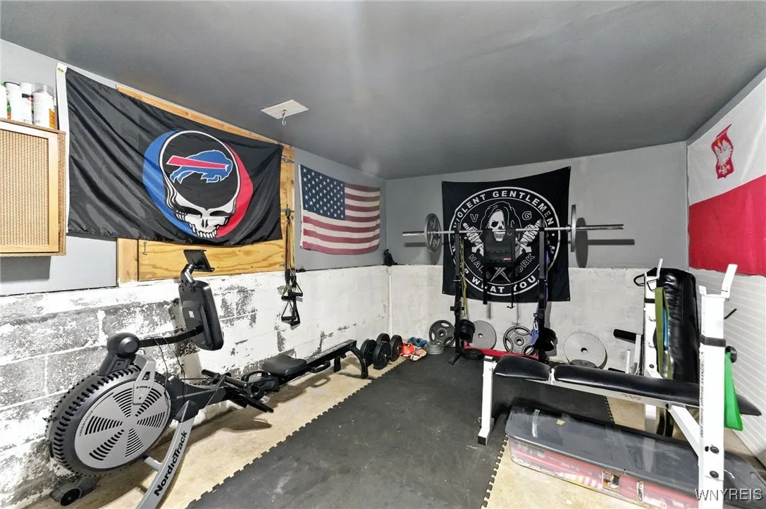 112 Brookwood Drive, Hamburg, New York 14075, Hamburg, New York 14075, 3 Bedrooms Bedrooms, 7 Rooms Rooms,1 BathroomBathrooms,Residential,Closed,112 Brookwood Drive, Hamburg, New York 14075,0,B1628252