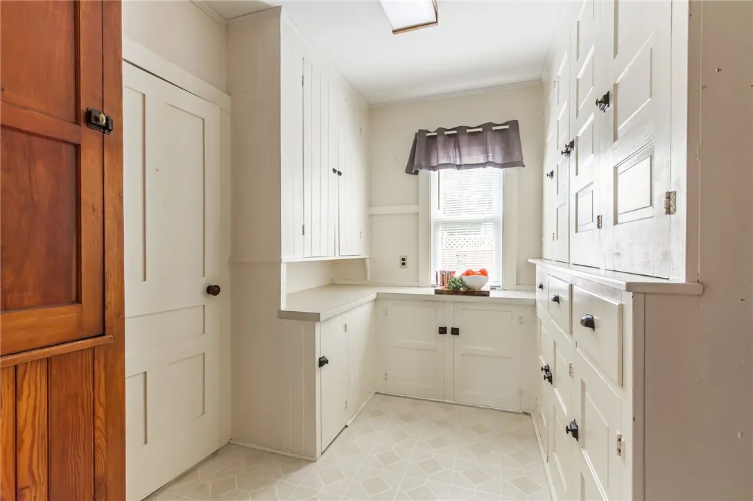 3796 Union Street, Marion, New York 14505, Marion, New York 14505, 5 Bedrooms Bedrooms, 7 Rooms Rooms,1 BathroomBathrooms,Residential,Closed,3796 Union Street, Marion, New York 14505,0,R1628649