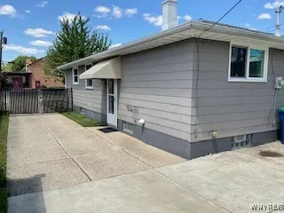 41 Marion Road, Amherst, New York 14226, Amherst, New York 14226, 3 Bedrooms Bedrooms, 5 Rooms Rooms,1 BathroomBathrooms,Residential,For Sale,41 Marion Road, Amherst, New York 14226,B1628905