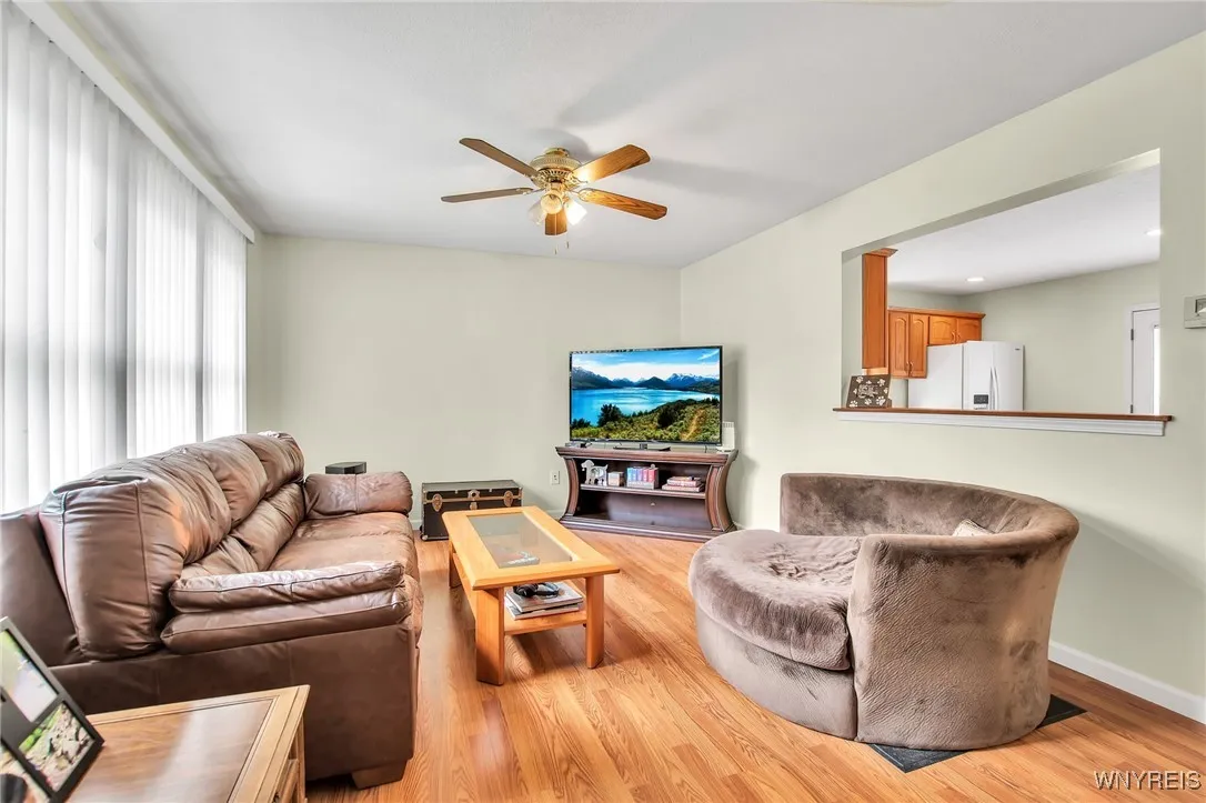34 Kauderer Place, West Seneca, New York 14224, West Seneca, New York 14224, 6 Bedrooms Bedrooms, ,2 BathroomsBathrooms,Residential,Closed,34 Kauderer Place, West Seneca, New York 14224,0,B1628900