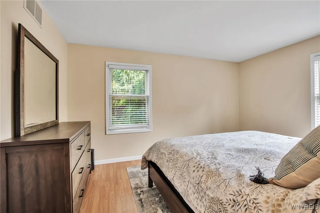 34 Kauderer Place, West Seneca, New York 14224, West Seneca, New York 14224, 6 Bedrooms Bedrooms, ,2 BathroomsBathrooms,Residential,Closed,34 Kauderer Place, West Seneca, New York 14224,0,B1628900