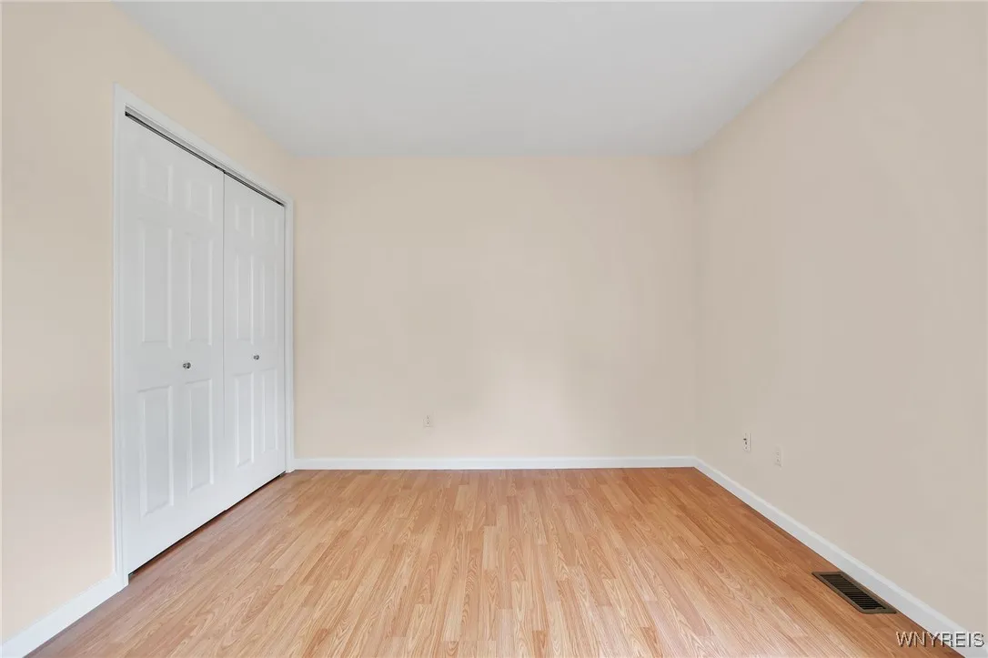 34 Kauderer Place, West Seneca, New York 14224, West Seneca, New York 14224, 6 Bedrooms Bedrooms, ,2 BathroomsBathrooms,Residential,Closed,34 Kauderer Place, West Seneca, New York 14224,0,B1628900