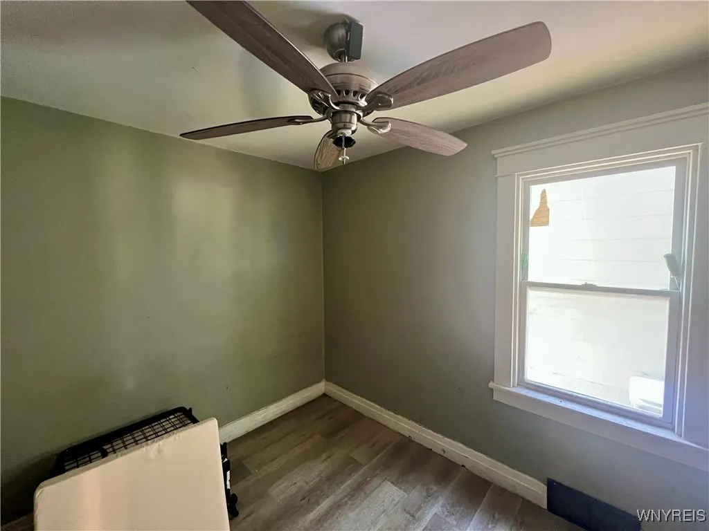 204 Condon Avenue, Buffalo, New York 14207, Buffalo, New York 14207, 6 Bedrooms Bedrooms, ,2 BathroomsBathrooms,Residential,For Sale,204 Condon Avenue, Buffalo, New York 14207,B1628805