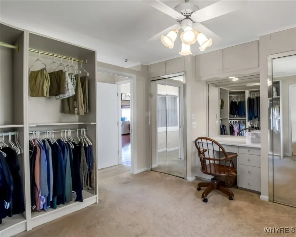 Master Closet/Changing Room