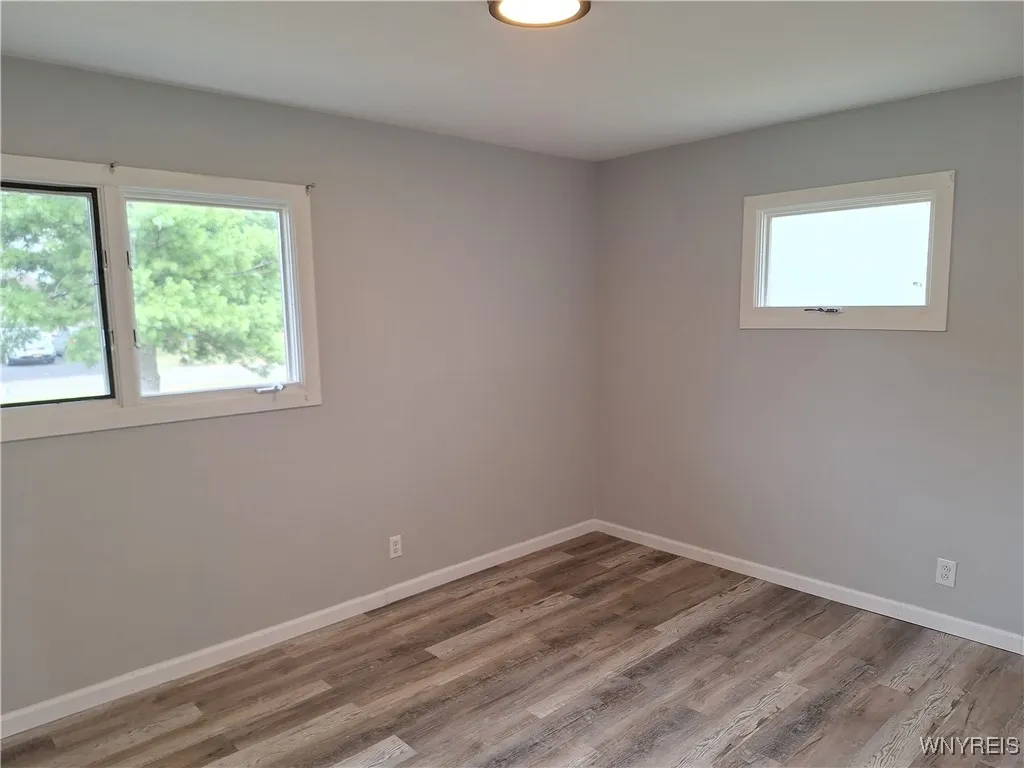 221 Beckwith Avenue, Niagara, New York 14304, Niagara, New York 14304, 4 Bedrooms Bedrooms, 6 Rooms Rooms,1 BathroomBathrooms,Residential,Closed,221 Beckwith Avenue, Niagara, New York 14304,0,B1628765