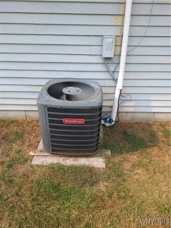 221 Beckwith Avenue, Niagara, New York 14304, Niagara, New York 14304, 4 Bedrooms Bedrooms, 6 Rooms Rooms,1 BathroomBathrooms,Residential,Closed,221 Beckwith Avenue, Niagara, New York 14304,0,B1628765