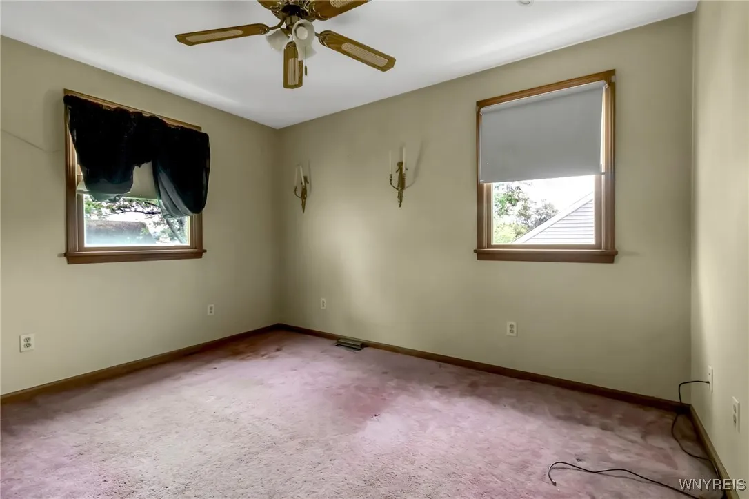 113 Colonial Avenue, Tonawanda, New York 14217, Tonawanda, New York 14217, 4 Bedrooms Bedrooms, 9 Rooms Rooms,2 BathroomsBathrooms,Residential,For Sale,113 Colonial Avenue, Tonawanda, New York 14217,B1628122