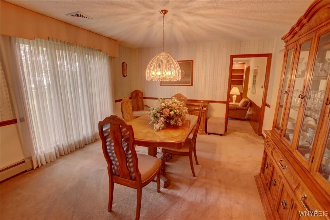 42 Fox Chapel Drive, Orchard Park, New York 14127, Orchard Park, New York 14127, 4 Bedrooms Bedrooms, 12 Rooms Rooms,2 BathroomsBathrooms,Residential,For Sale,42 Fox Chapel Drive, Orchard Park, New York 14127,B1628891