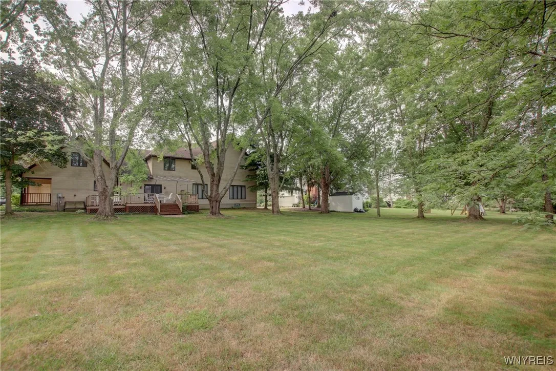 42 Fox Chapel Drive, Orchard Park, New York 14127, Orchard Park, New York 14127, 4 Bedrooms Bedrooms, 12 Rooms Rooms,2 BathroomsBathrooms,Residential,For Sale,42 Fox Chapel Drive, Orchard Park, New York 14127,B1628891