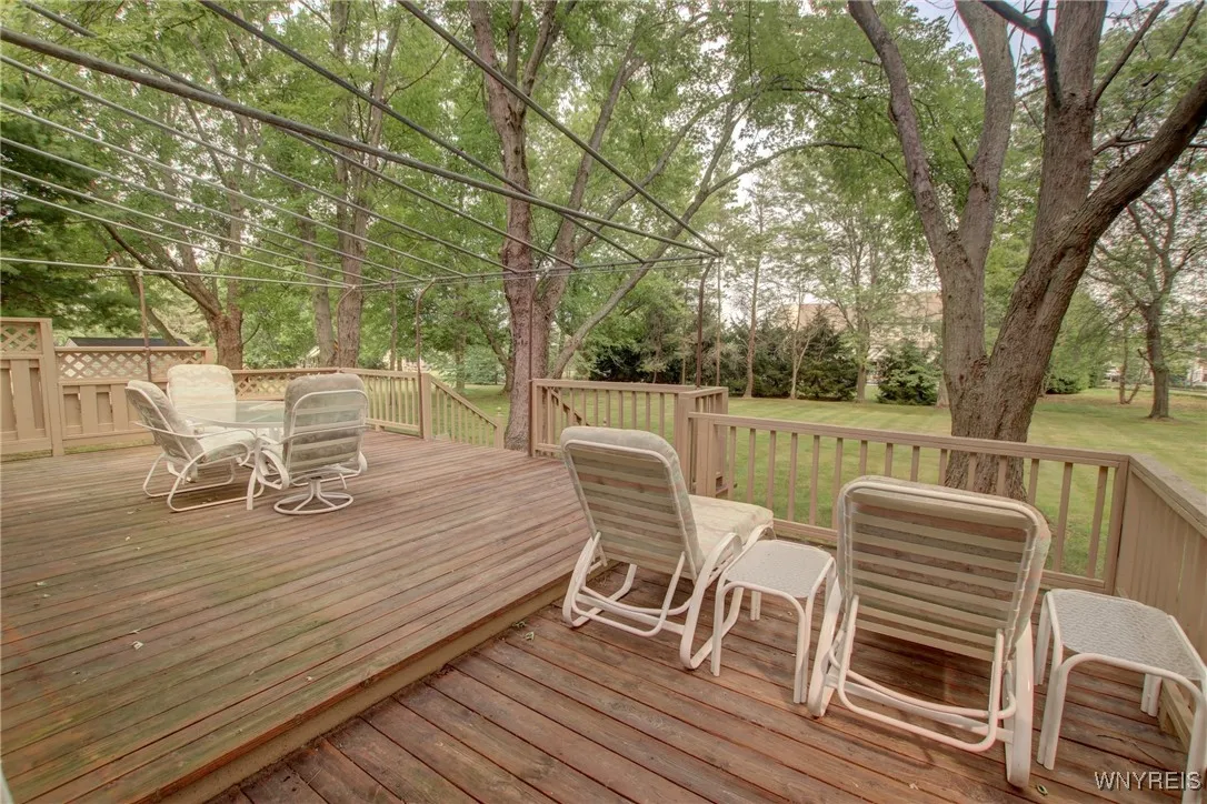 42 Fox Chapel Drive, Orchard Park, New York 14127, Orchard Park, New York 14127, 4 Bedrooms Bedrooms, 12 Rooms Rooms,2 BathroomsBathrooms,Residential,For Sale,42 Fox Chapel Drive, Orchard Park, New York 14127,B1628891