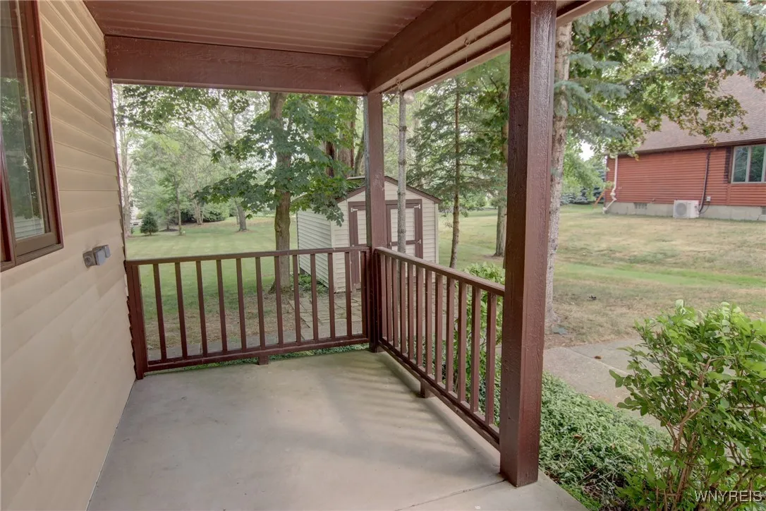 42 Fox Chapel Drive, Orchard Park, New York 14127, Orchard Park, New York 14127, 4 Bedrooms Bedrooms, 12 Rooms Rooms,2 BathroomsBathrooms,Residential,For Sale,42 Fox Chapel Drive, Orchard Park, New York 14127,B1628891