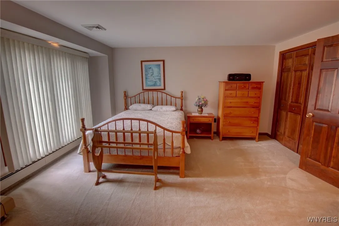 42 Fox Chapel Drive, Orchard Park, New York 14127, Orchard Park, New York 14127, 4 Bedrooms Bedrooms, 12 Rooms Rooms,2 BathroomsBathrooms,Residential,For Sale,42 Fox Chapel Drive, Orchard Park, New York 14127,B1628891