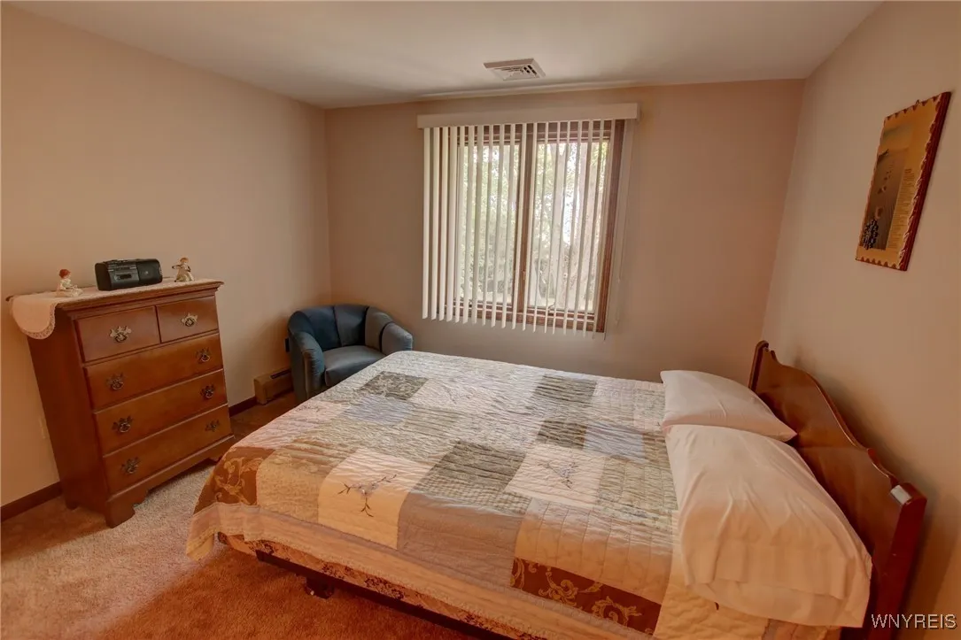 42 Fox Chapel Drive, Orchard Park, New York 14127, Orchard Park, New York 14127, 4 Bedrooms Bedrooms, 12 Rooms Rooms,2 BathroomsBathrooms,Residential,For Sale,42 Fox Chapel Drive, Orchard Park, New York 14127,B1628891