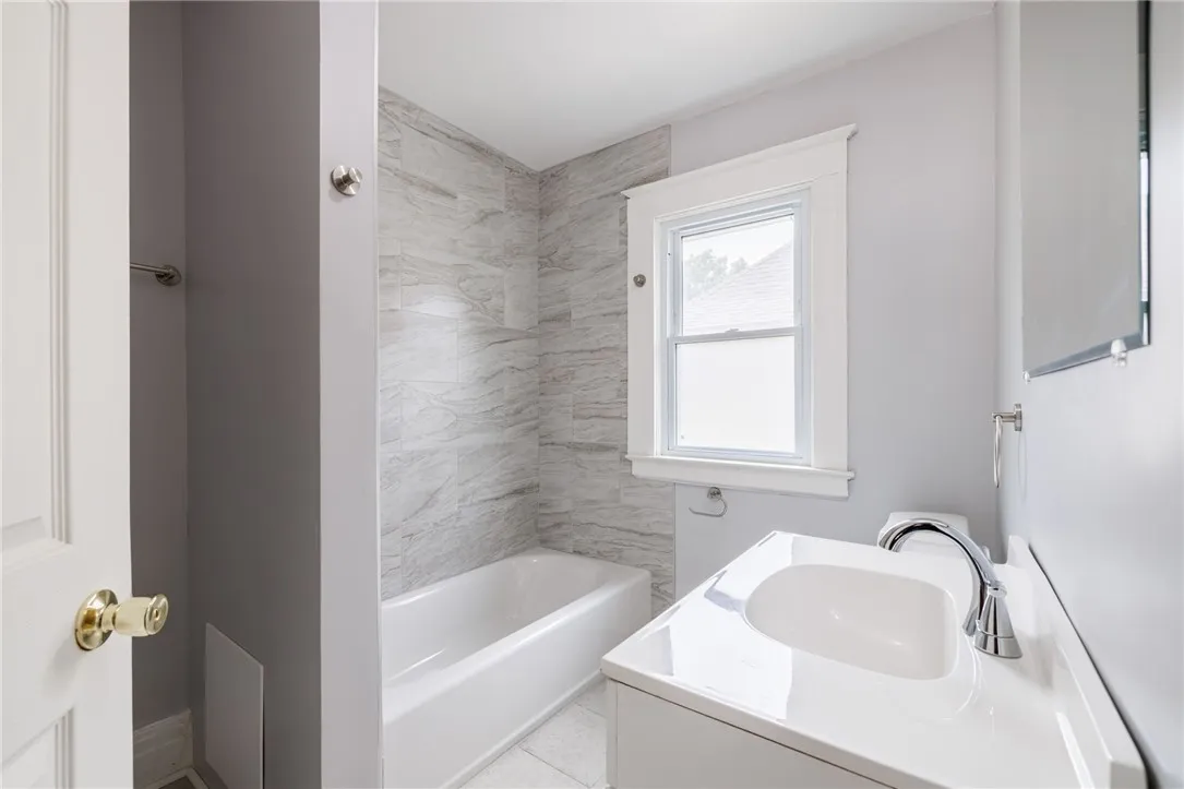 51 Penhurst Street, Rochester, New York 14619, Rochester, New York 14619, 3 Bedrooms Bedrooms, 6 Rooms Rooms,1 BathroomBathrooms,Residential,Closed,51 Penhurst Street, Rochester, New York 14619,0,R1628679