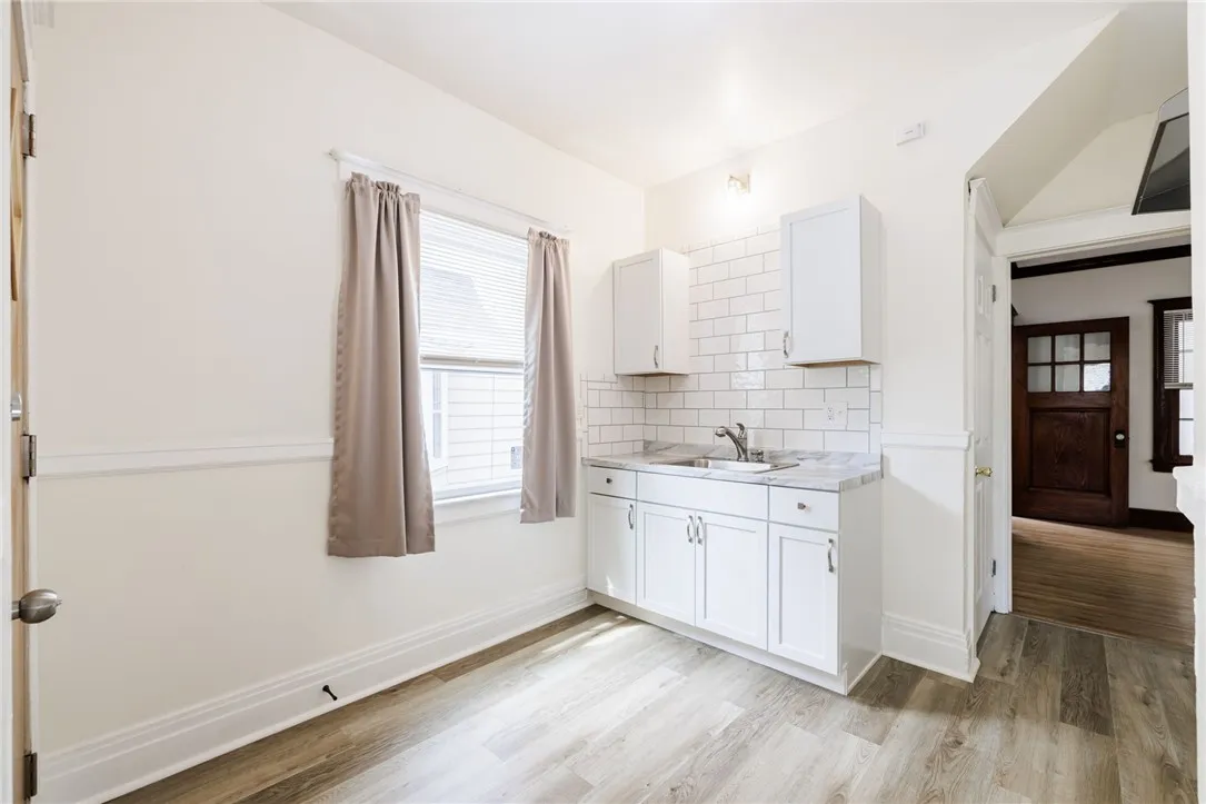 51 Penhurst Street, Rochester, New York 14619, Rochester, New York 14619, 3 Bedrooms Bedrooms, 6 Rooms Rooms,1 BathroomBathrooms,Residential,Closed,51 Penhurst Street, Rochester, New York 14619,0,R1628679