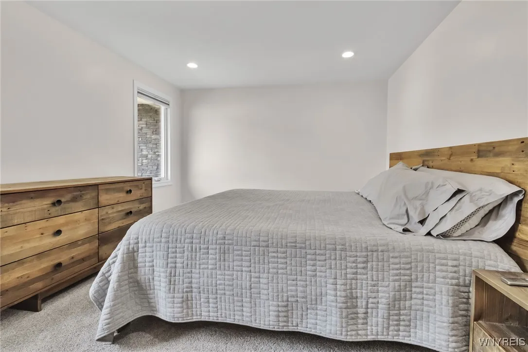 9 Evanshire Lane, Amherst, New York 14221, Amherst, New York 14221, 3 Bedrooms Bedrooms, 6 Rooms Rooms,3 BathroomsBathrooms,Residential,For Sale,9 Evanshire Lane, Amherst, New York 14221,B1628902
