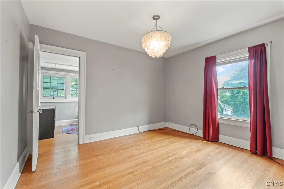 142 Hampton Road, Syracuse, New York 13203, Syracuse, New York 13203, 3 Bedrooms Bedrooms, 10 Rooms Rooms,1 BathroomBathrooms,Residential,For Sale,142 Hampton Road, Syracuse, New York 13203,0,S1628823