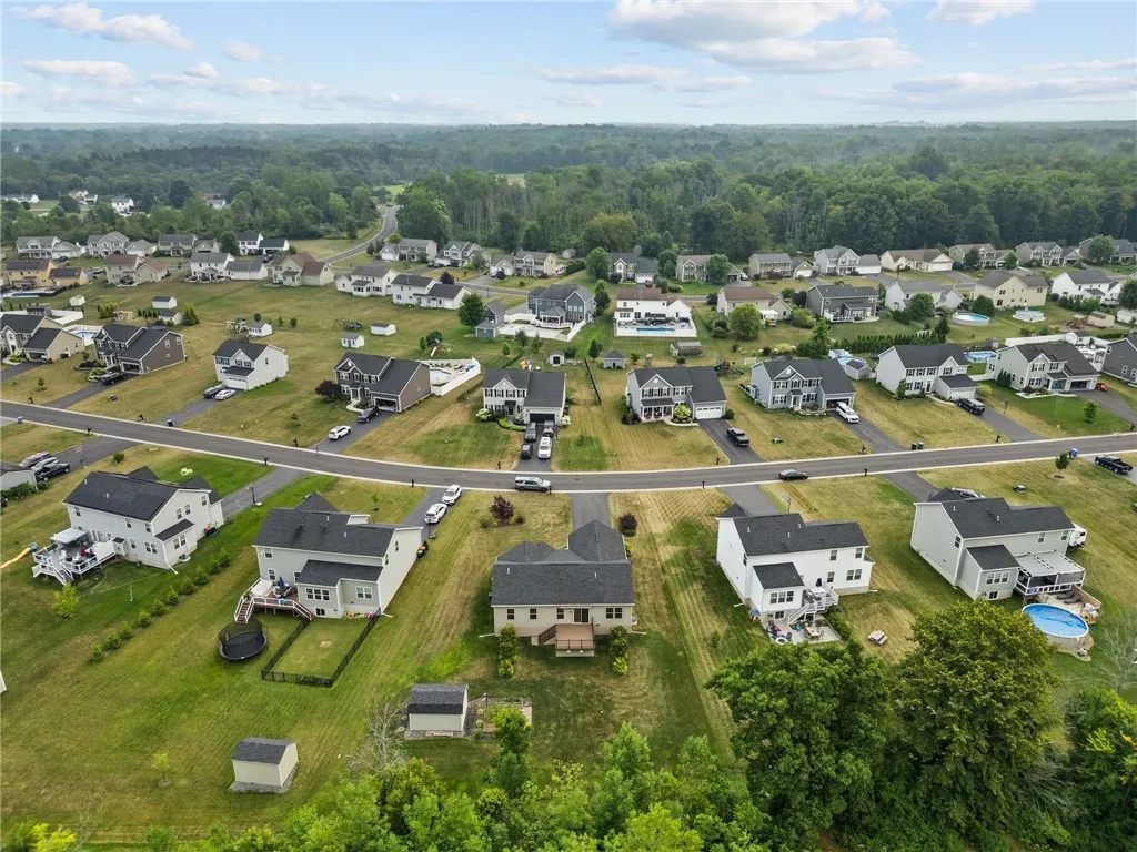1814 Halesworth Lane, Webster, New York 14519, Webster, New York 14519, 3 Bedrooms Bedrooms, 7 Rooms Rooms,2 BathroomsBathrooms,Residential,Closed,1814 Halesworth Lane, Webster, New York 14519,0,R1628884