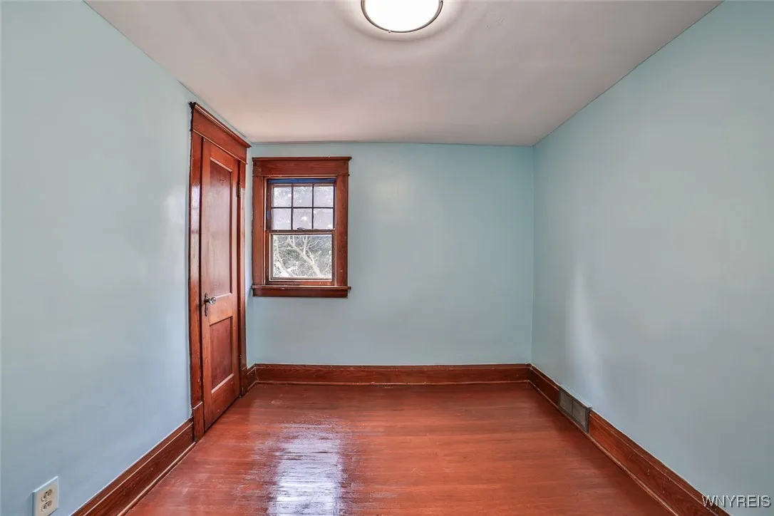 47 Weston Avenue, Buffalo, New York 14215, Buffalo, New York 14215, 4 Bedrooms Bedrooms, ,2 BathroomsBathrooms,Residential,Closed,47 Weston Avenue, Buffalo, New York 14215,0,B1628680