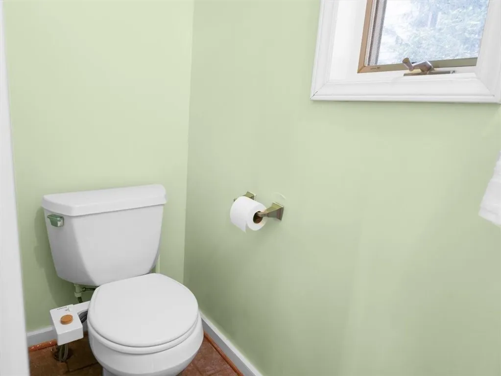 106 Astor Drive, Brighton, New York 14610, Brighton, New York 14610, 3 Bedrooms Bedrooms, 7 Rooms Rooms,1 BathroomBathrooms,Residential,Closed,106 Astor Drive, Brighton, New York 14610,0,R1628572