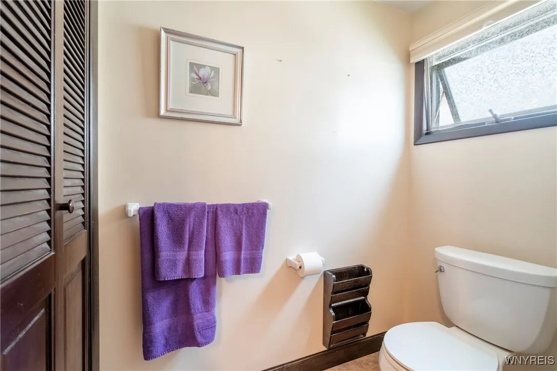241 Willett St, Buffalo, New York 14206, Buffalo, New York 14206, 5 Bedrooms Bedrooms, ,2 BathroomsBathrooms,Residential,For Sale,241 Willett St, Buffalo, New York 14206,B1628764