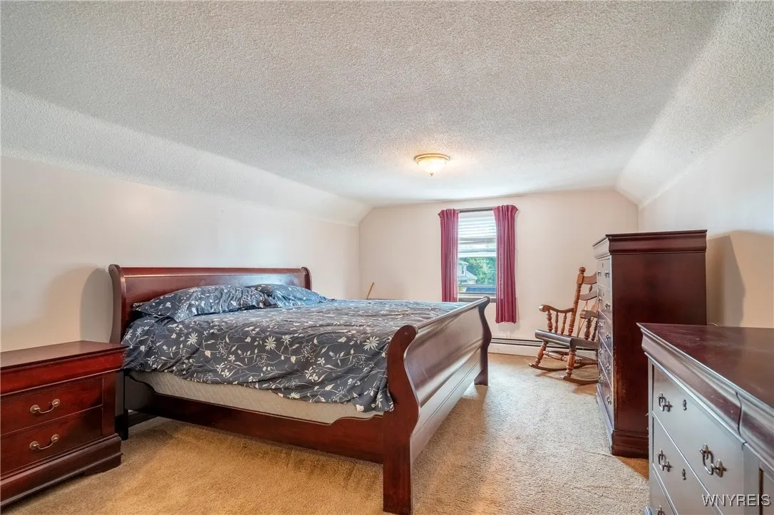 241 Willett St, Buffalo, New York 14206, Buffalo, New York 14206, 5 Bedrooms Bedrooms, ,2 BathroomsBathrooms,Residential,For Sale,241 Willett St, Buffalo, New York 14206,B1628764
