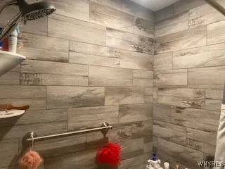 First floor shower & half BA