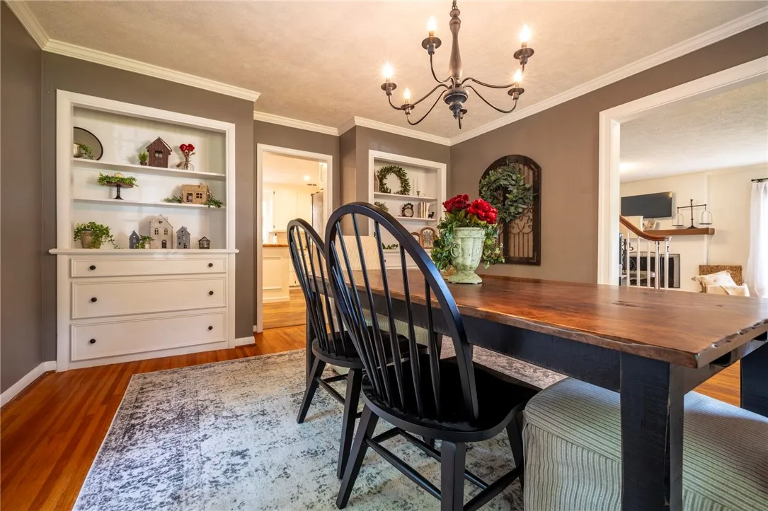 27 Shire Oaks Drive, Pittsford, New York 14534, Pittsford, New York 14534, 4 Bedrooms Bedrooms, 9 Rooms Rooms,1 BathroomBathrooms,Residential,Closed,27 Shire Oaks Drive, Pittsford, New York 14534,0,R1627996