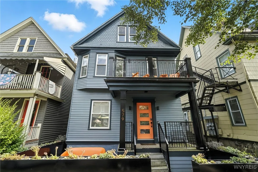 579 Breckenridge Street, Buffalo, New York 14222, Buffalo, New York 14222, 3 Bedrooms Bedrooms, 6 Rooms Rooms,1 BathroomBathrooms,Residential,For Sale,579 Breckenridge Street, Buffalo, New York 14222,B1628436
