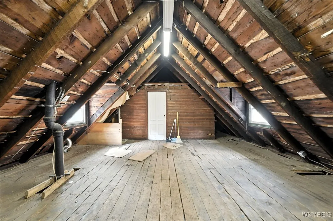 579 Breckenridge Street, Buffalo, New York 14222, Buffalo, New York 14222, 3 Bedrooms Bedrooms, 6 Rooms Rooms,1 BathroomBathrooms,Residential,For Sale,579 Breckenridge Street, Buffalo, New York 14222,B1628436