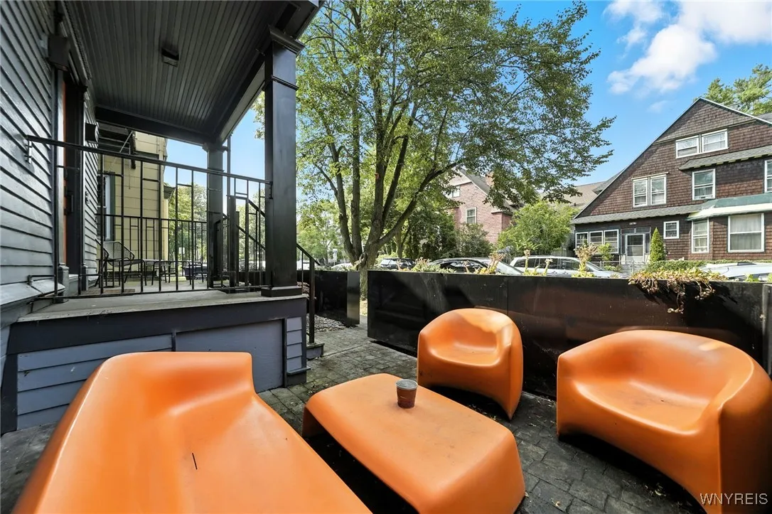 579 Breckenridge Street, Buffalo, New York 14222, Buffalo, New York 14222, 3 Bedrooms Bedrooms, 6 Rooms Rooms,1 BathroomBathrooms,Residential,For Sale,579 Breckenridge Street, Buffalo, New York 14222,B1628436