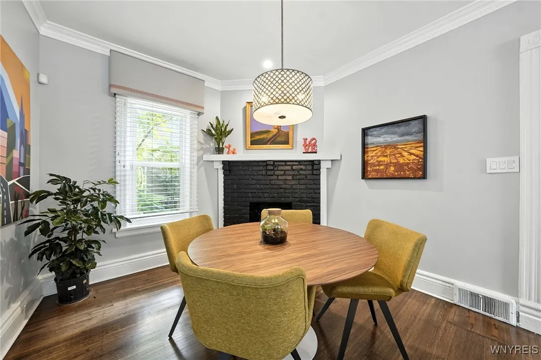 579 Breckenridge Street, Buffalo, New York 14222, Buffalo, New York 14222, 3 Bedrooms Bedrooms, 6 Rooms Rooms,1 BathroomBathrooms,Residential,For Sale,579 Breckenridge Street, Buffalo, New York 14222,B1628436