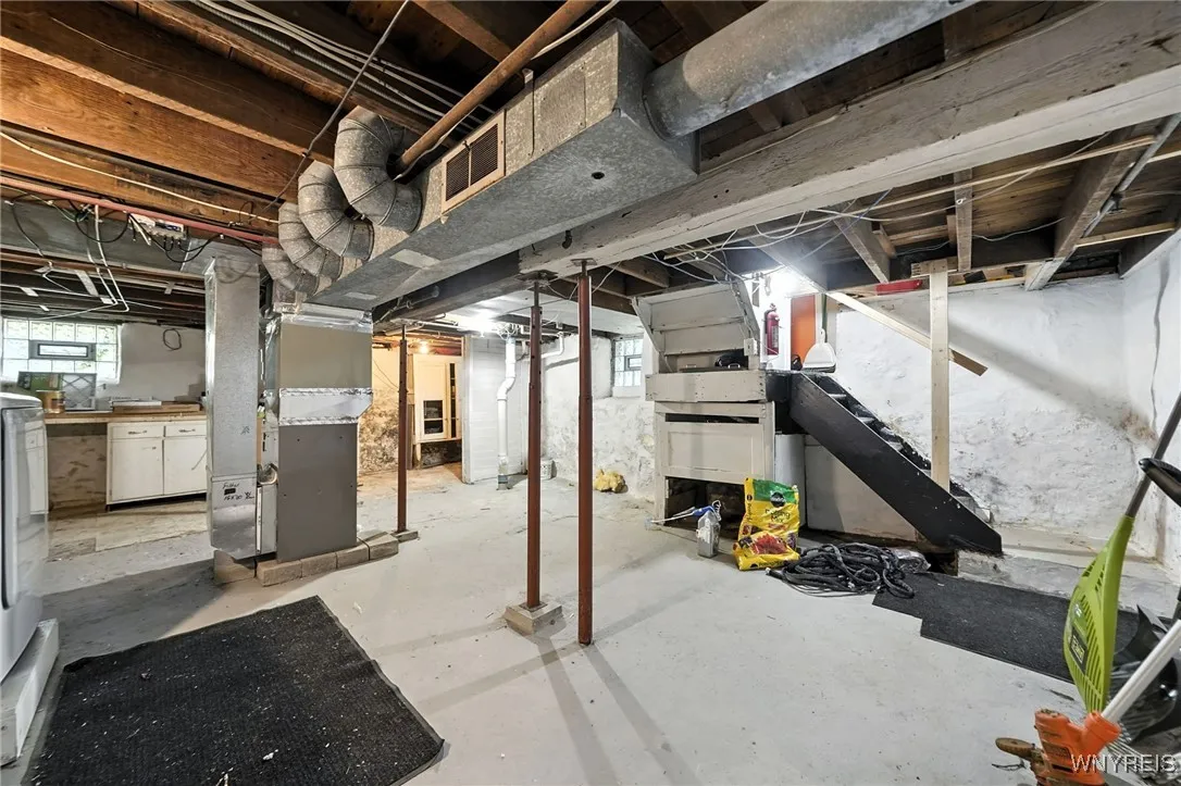 579 Breckenridge Street, Buffalo, New York 14222, Buffalo, New York 14222, 3 Bedrooms Bedrooms, 6 Rooms Rooms,1 BathroomBathrooms,Residential,For Sale,579 Breckenridge Street, Buffalo, New York 14222,B1628436