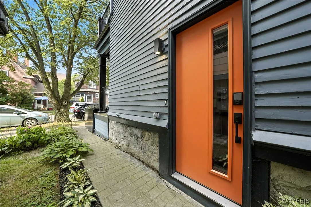 579 Breckenridge Street, Buffalo, New York 14222, Buffalo, New York 14222, 3 Bedrooms Bedrooms, 6 Rooms Rooms,1 BathroomBathrooms,Residential,For Sale,579 Breckenridge Street, Buffalo, New York 14222,B1628436