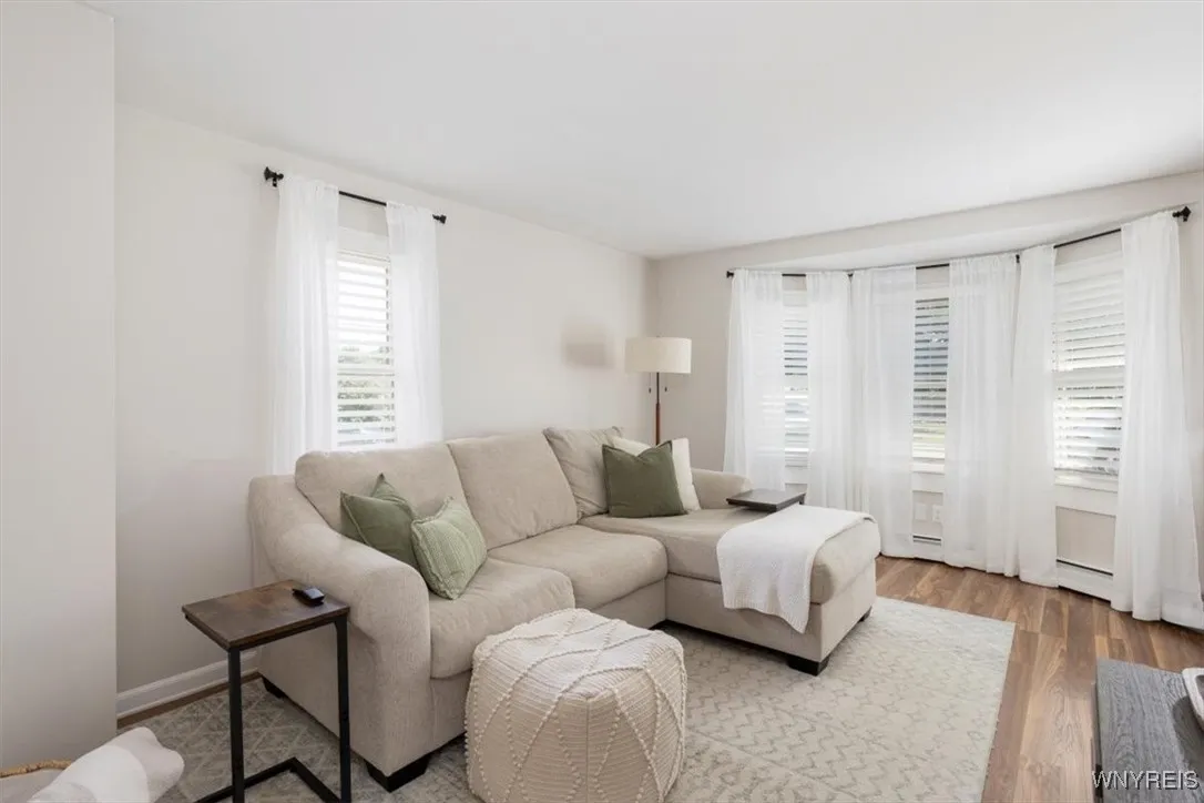 3598 Wabash Avenue, Hamburg, New York 14219, Hamburg, New York 14219, 3 Bedrooms Bedrooms, 6 Rooms Rooms,1 BathroomBathrooms,Residential,Closed,3598 Wabash Avenue, Hamburg, New York 14219,0,B1628101