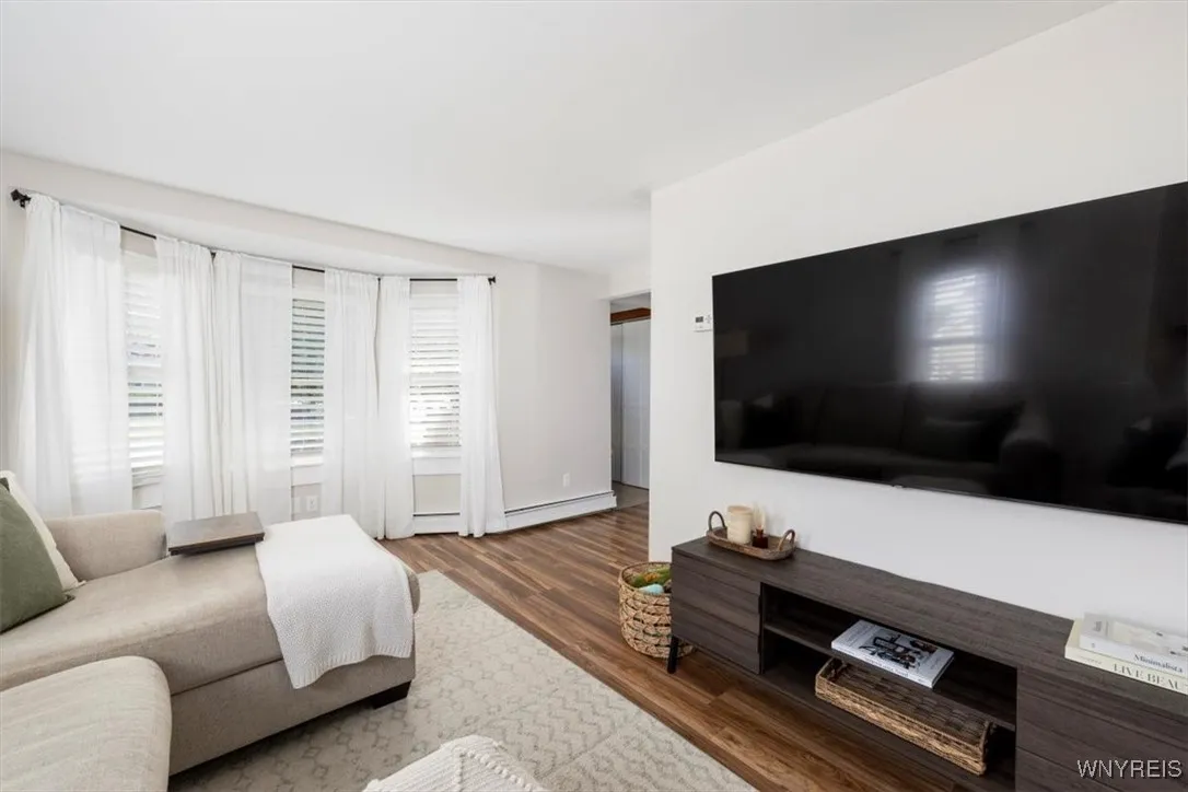 3598 Wabash Avenue, Hamburg, New York 14219, Hamburg, New York 14219, 3 Bedrooms Bedrooms, 6 Rooms Rooms,1 BathroomBathrooms,Residential,Closed,3598 Wabash Avenue, Hamburg, New York 14219,0,B1628101