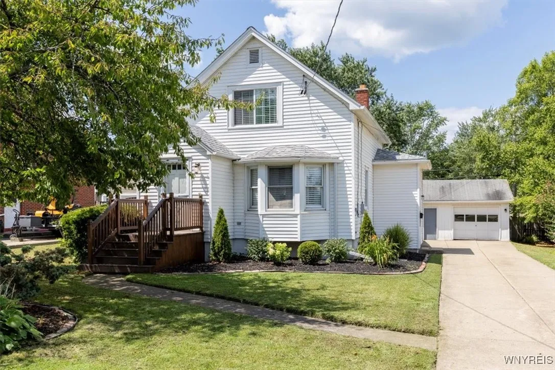 3598 Wabash Avenue, Hamburg, New York 14219, Hamburg, New York 14219, 3 Bedrooms Bedrooms, 6 Rooms Rooms,1 BathroomBathrooms,Residential,Closed,3598 Wabash Avenue, Hamburg, New York 14219,0,B1628101