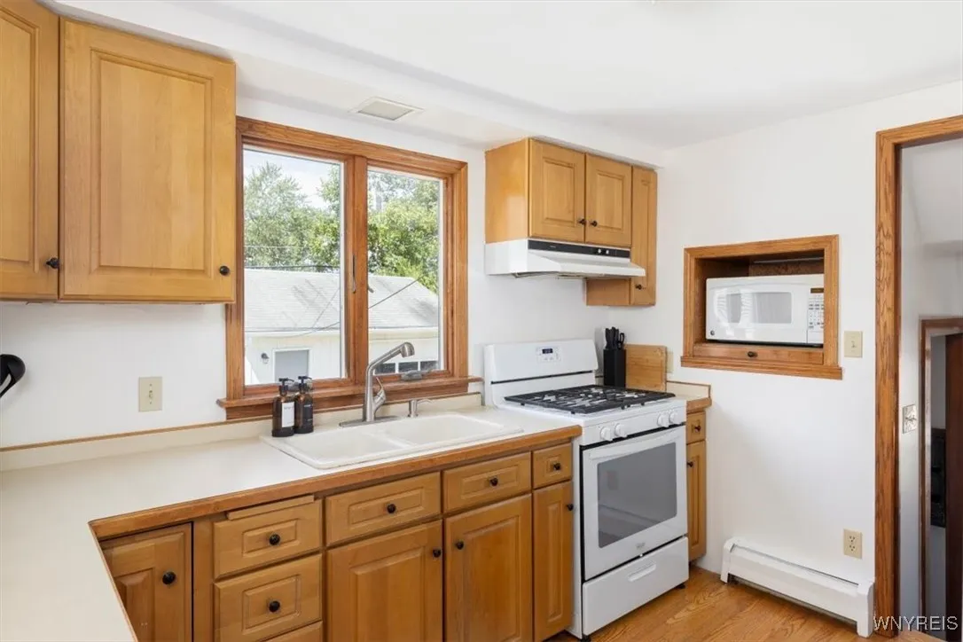 3598 Wabash Avenue, Hamburg, New York 14219, Hamburg, New York 14219, 3 Bedrooms Bedrooms, 6 Rooms Rooms,1 BathroomBathrooms,Residential,Closed,3598 Wabash Avenue, Hamburg, New York 14219,0,B1628101