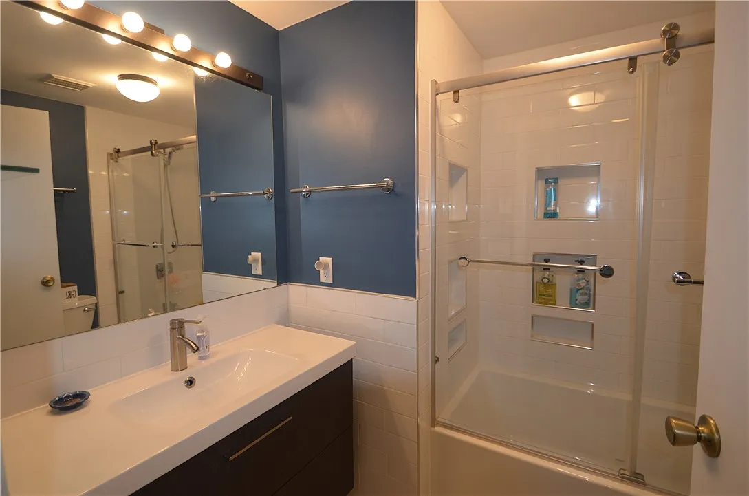 updated full bath upstairs