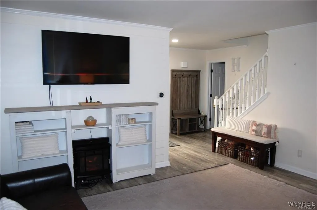 6055 Quaker Hollow Road 3, Orchard Park, New York, Orchard Park, New York 14127, 3 Bedrooms Bedrooms, 7 Rooms Rooms,2 BathroomsBathrooms,Residential,For Sale,6055 Quaker Hollow Road 3, Orchard Park, New York ,B1628998