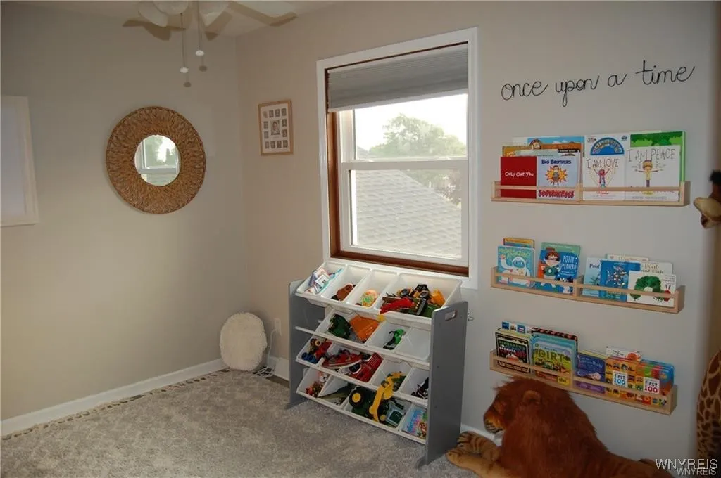 6055 Quaker Hollow Road 3, Orchard Park, New York, Orchard Park, New York 14127, 3 Bedrooms Bedrooms, 7 Rooms Rooms,2 BathroomsBathrooms,Residential,For Sale,6055 Quaker Hollow Road 3, Orchard Park, New York ,B1628998